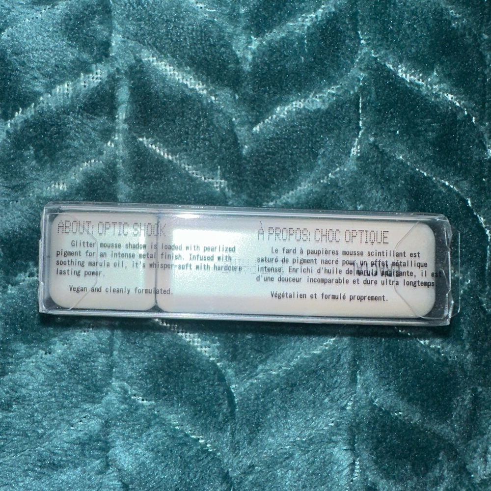 About-Face Cloud Control Eyepaint - Picture 5 of 9